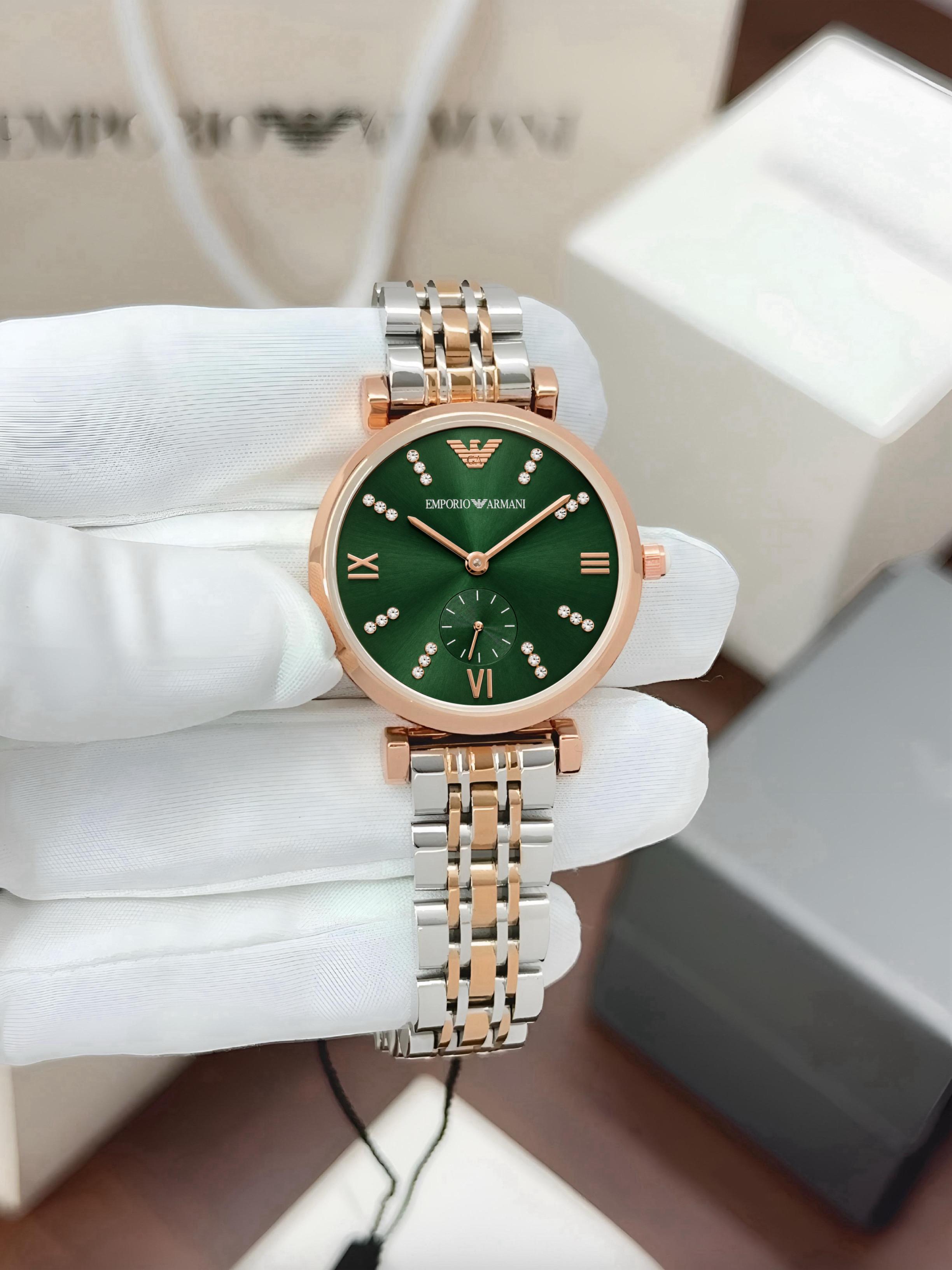 Emporioo Armanii Women Green Dial (Dual Tone Chain) All Working