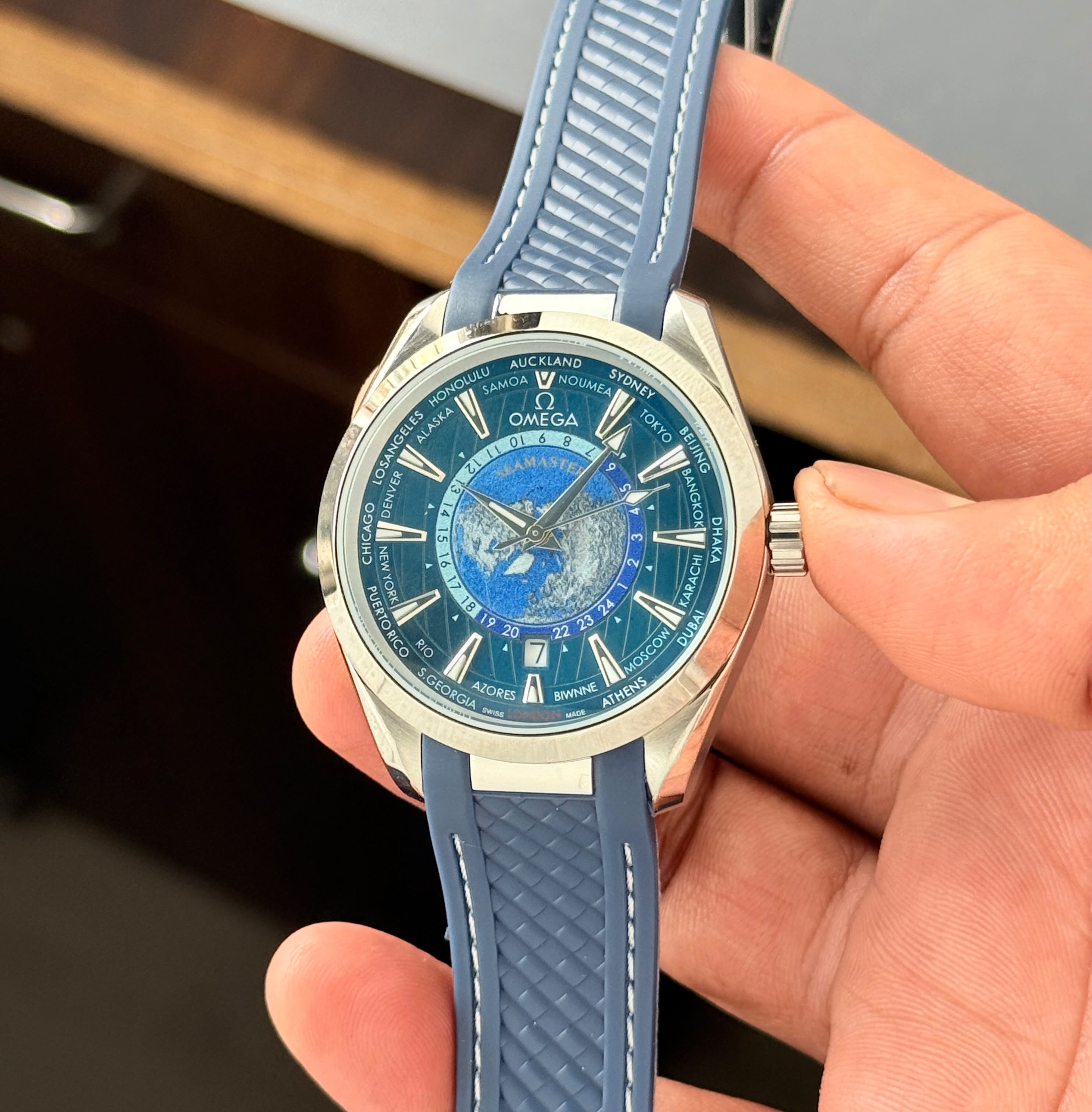 Omega Seamasterr Aquateraa WorldMap Blue Automatic Mens All Working