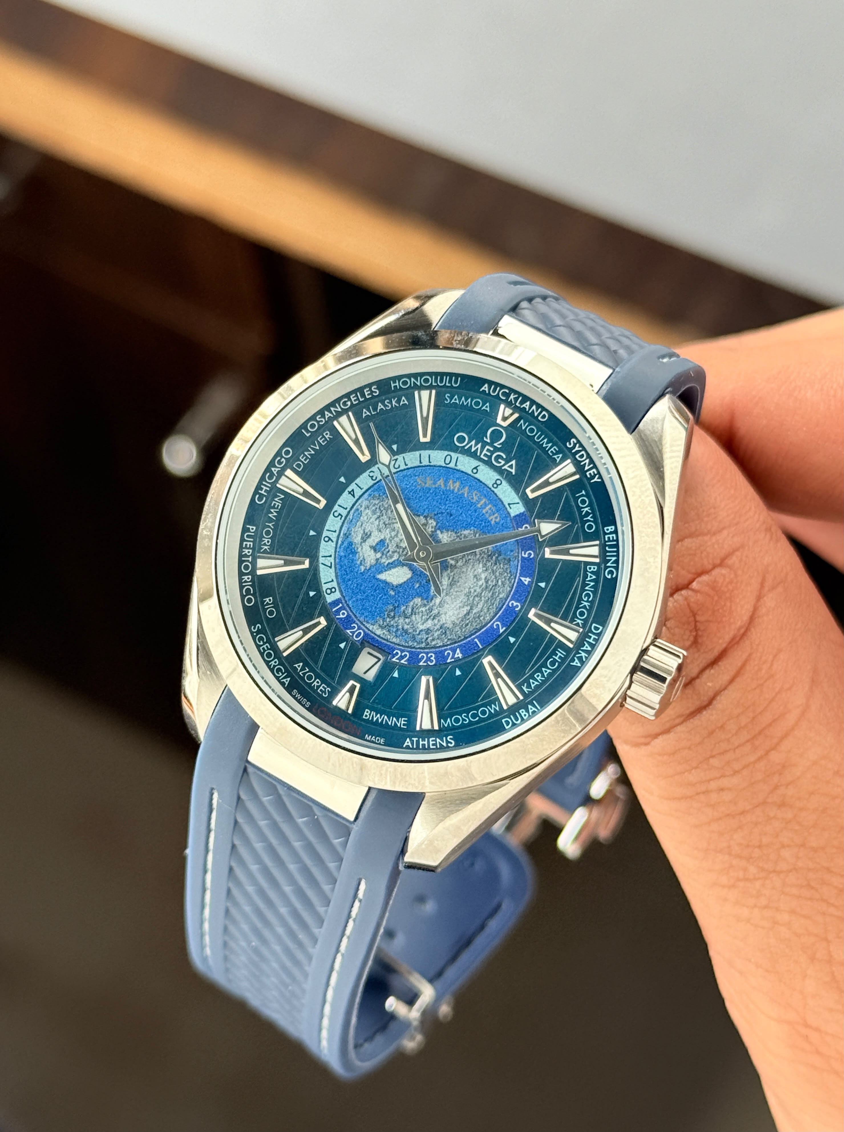 Omega Seamasterr Aquateraa WorldMap Blue Automatic Mens All Working