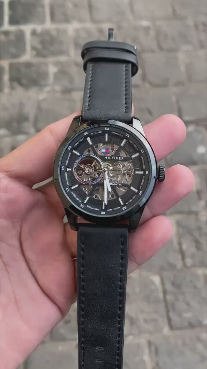 Tomm¥ Hilfig€® Mens Black Leather Automatic All Working