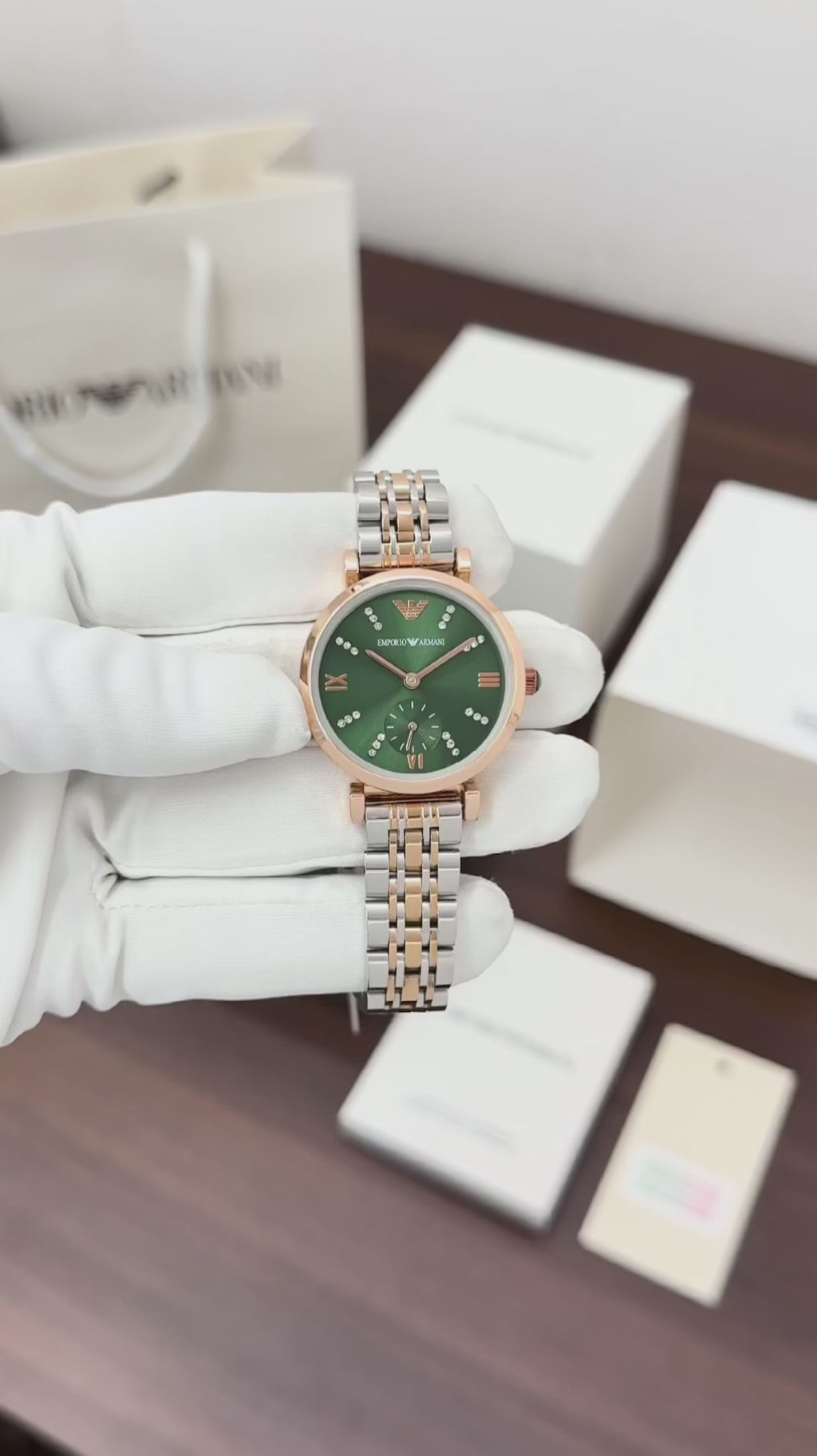 Emporioo Armanii Women Green Dial (Dual Tone Chain) All Working